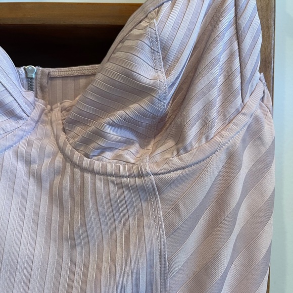 NWT AllSaints SZ 10 Blush Yuni Bodysuit! - Picture 2 of 12